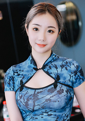 Asian member picture: Xiao Xiao from Chengdu